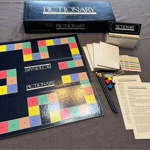 Vintage 1985 Pictionary The game of Quick Draw Board Game